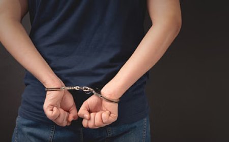 तिरुमला मंदिर के ऊपर ड्रोन उड़ाना यूट्यूबर को पड़ा महंगा, पुलिस ने युवक को लिया हिरासत में, जाने क्या है पूरा मामला।