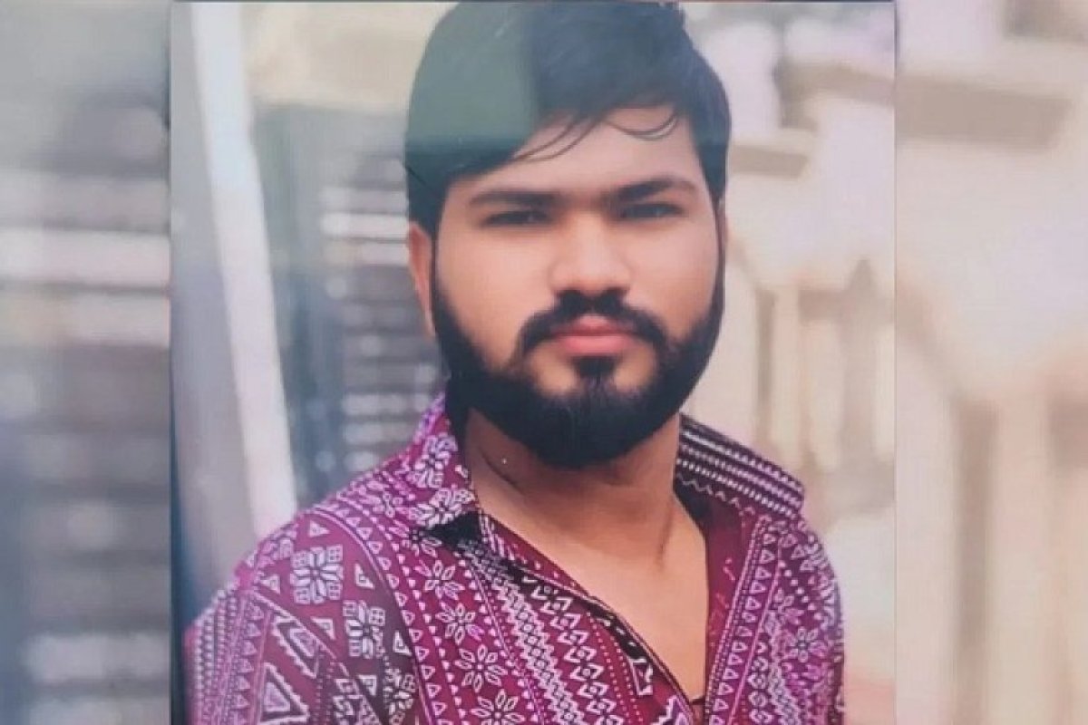 Viral News: दोस्त को शराब पिलाकर चौथी मंजिल से फेंका, मौत, बाराबंकी में दोस्तों की क्रूरता।