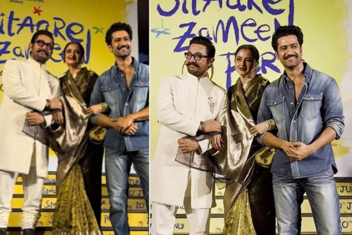 Bollywood: 'सितारे ज़मीन पर' की स्पेशल स्क्रीनिंग में रेखा और आमिर खान की जोड़ी ने बटोरी सुर्खियां, विक्की कौशल ने स्टेज पर दिखाया सम्मान। 