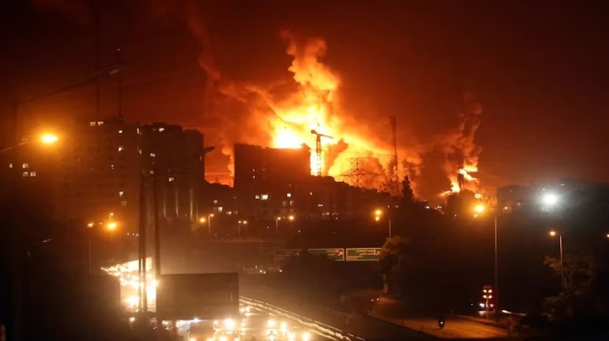 देश- विदेश: ईरान-इजरायल युद्ध: ईरान ने इजरायल पर सैकड़ों बैलिस्टिक मिसाइलें दागी, भारी तबाही हुई। 