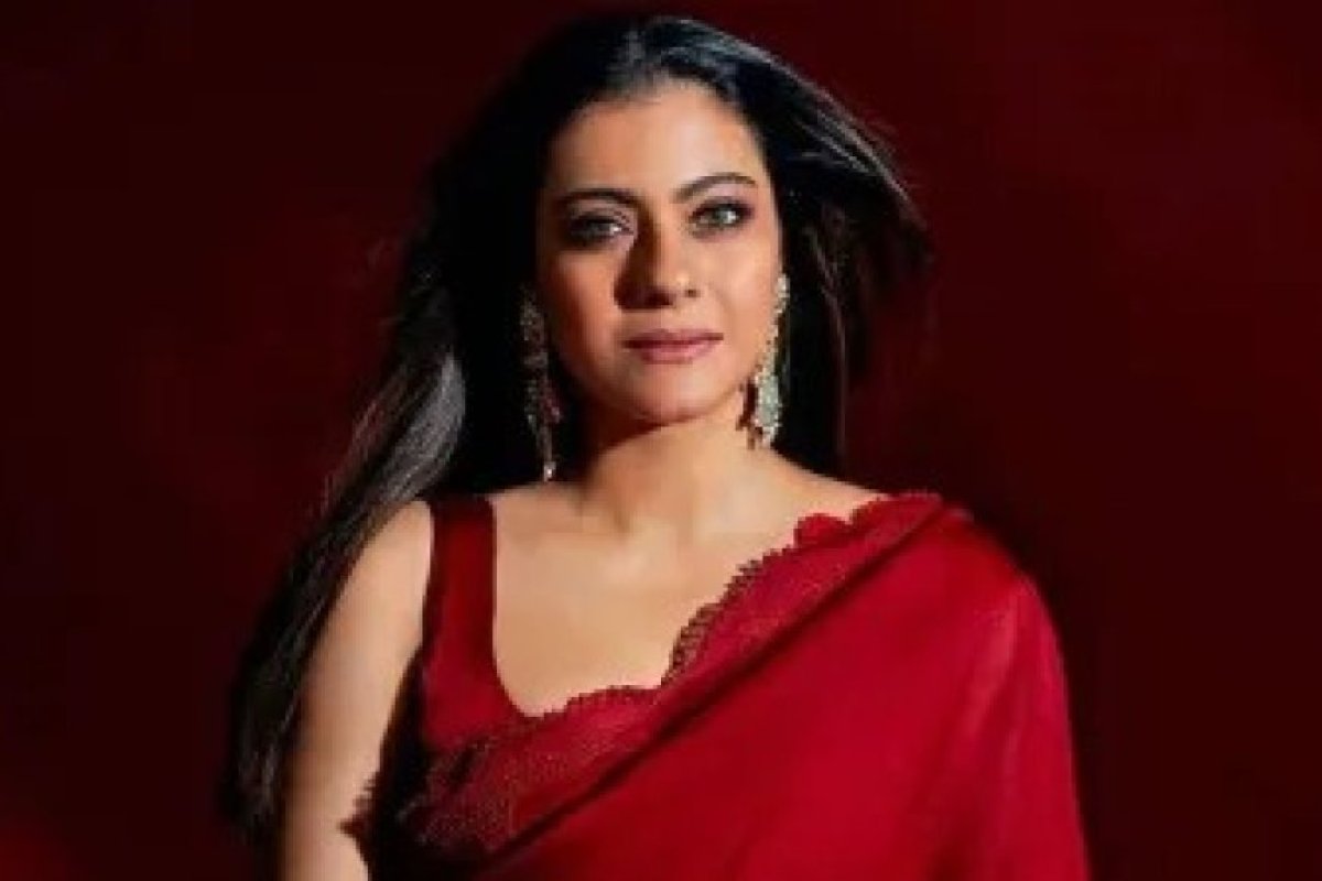 Bollywood: काजोल ने 11 साल की उम्र में क्यों बनाया स्कूल से भागने का प्लान? बस में इंतजार के दौरान पकड़ी गईं। 