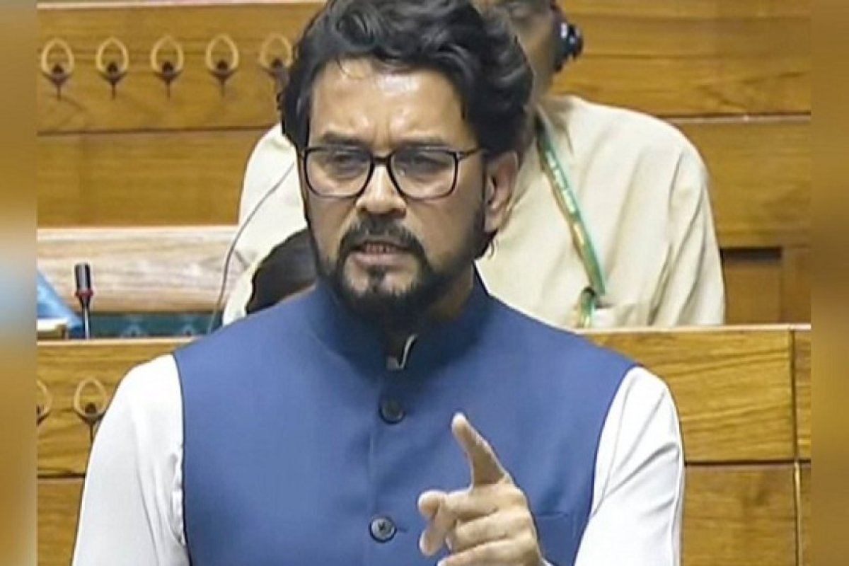 ऑपरेशन सिंदूर पर बहस, अनुराग ठाकुर ने कांग्रेस को बताया 'लश्कर-ए-राहुल'।