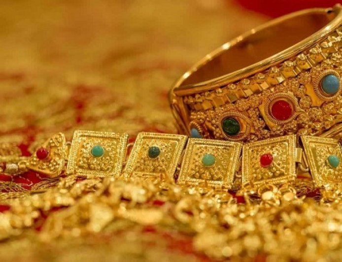 Gold Silver Price Today - 26 अक्टूबर को सोने में हल्की तेजी, चांदी और प्लेटिनम स्थिर; जानिए दिल्ली-मुंबई से यूपी तक के ताजा भाव