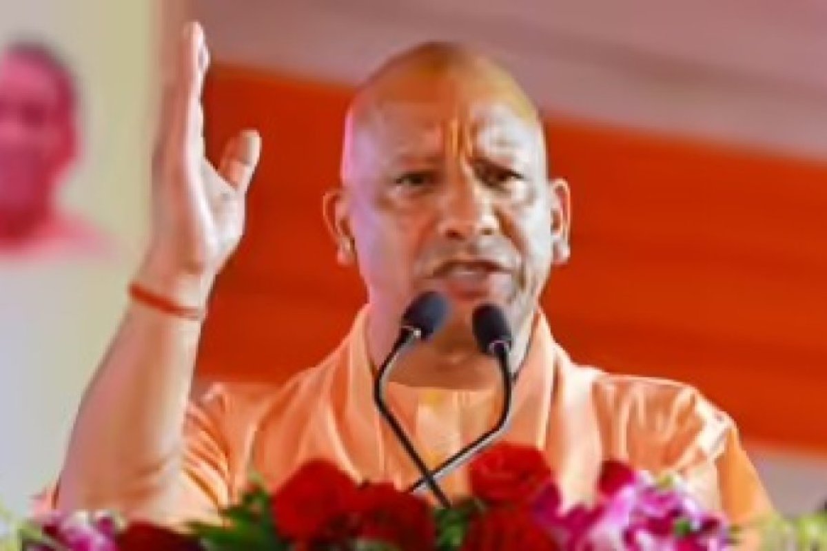 Gorakhpur : मुख्यमंत्री योगी आदित्यनाथ ने कर सुधारों के लिए प्रधानमंत्री मोदी और वित्त मंत्री का जताया आभार
