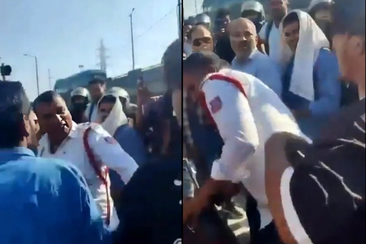 दिल्ली के तिमारपुर में ट्रैफिक पुलिसकर्मी पर बाइक सवारों ने किया हमला, वायरल वीडियो के बाद दो गिरफ्तार, देखें पूरा वीडियो