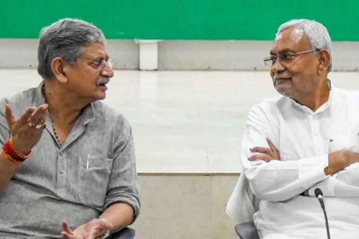 तेजस्वी यादव का जेडीयू पर तीखा प्रहार: ललन सिंह, संजय झा और विजय चौधरी चला रहे हैं पार्टी, नीतीश कुमार को नष्ट कर दिया।