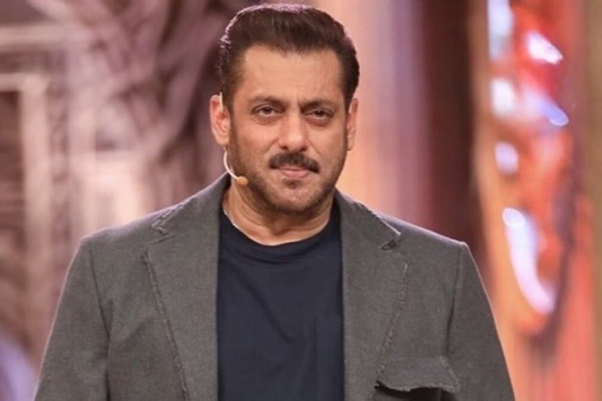 सलमान खान पर भ्रामक पान मसाला विज्ञापन का आरोप लगा, कोटा उपभोक्ता अदालत ने नोटिस जारी किया।