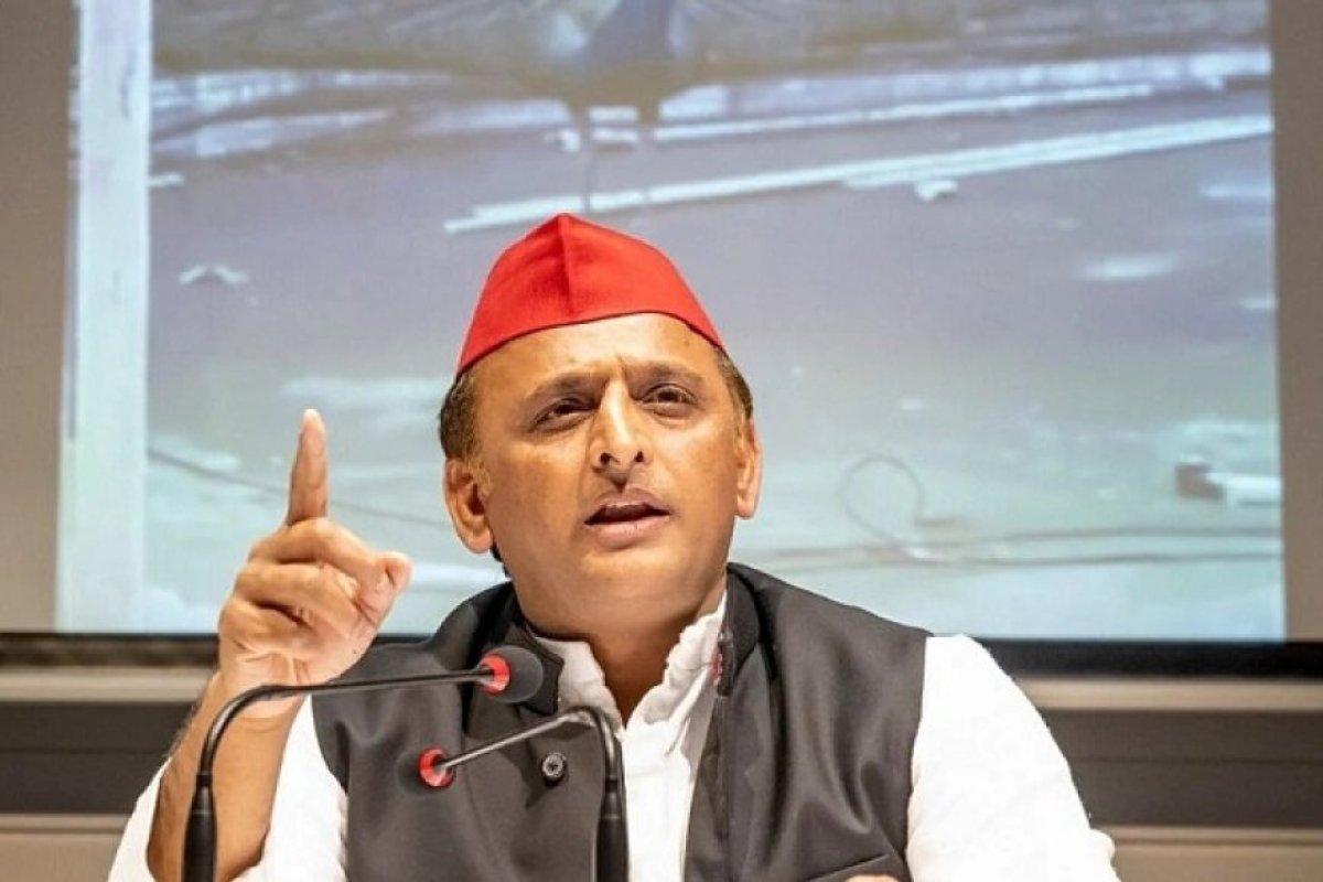 बिहार चुनाव 2025: एग्जिट पोल में एनडीए की बढ़त से महागठबंधन को झटका, अखिलेश यादव ने नकारा और कहा- तेजस्वी यादव बनेंगे सीएम, भाजपा करवा रही है 'फर्जी' सर्वे।