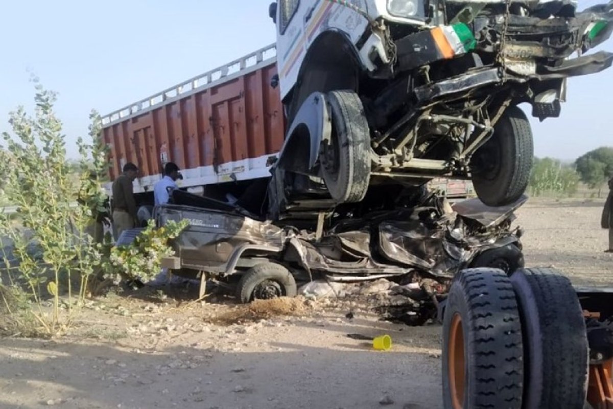 Accidents : रविवार की सुबह रही हादसों से भरी- ग्वालियर, जोधपुर और श्रीनगर में लगातार सड़क हादसों ने मचाई खलबली, 15 से अधिक की मौत
