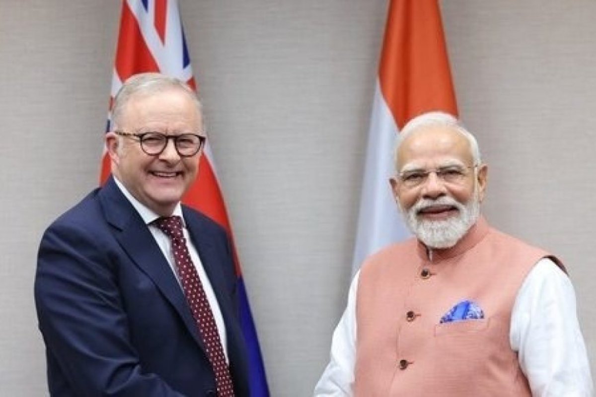 G20 शिखर सम्मेलन के साइडलाइन्स पर जोहान्सबर्ग में पीएम मोदी और ऑस्ट्रेलियाई समकक्ष एंथनी अल्बनीज की द्विपक्षीय बैठक, रक्षा-व्यापार सहयोग पर जोर।