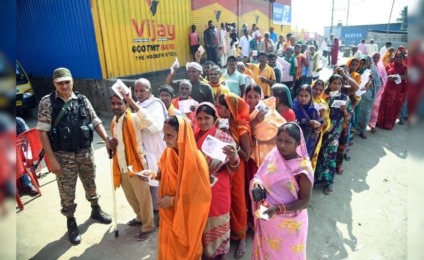 बिहार विधानसभा चुनाव 2025: दूसरे चरण में 31.38% मतदान, 3.70 करोड़ मतदाताओं की भागीदारी से तय होगा राज्य का भविष्य।