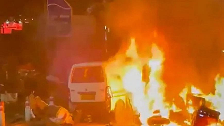 दिल्ली रेड फोर्ट ब्लास्ट: तुर्की के हैंडलर 'UKasa' से उमर नबी से निकला Strong कनेक्शन, सेशन ऐप पर साजिश की गहन जांच। 