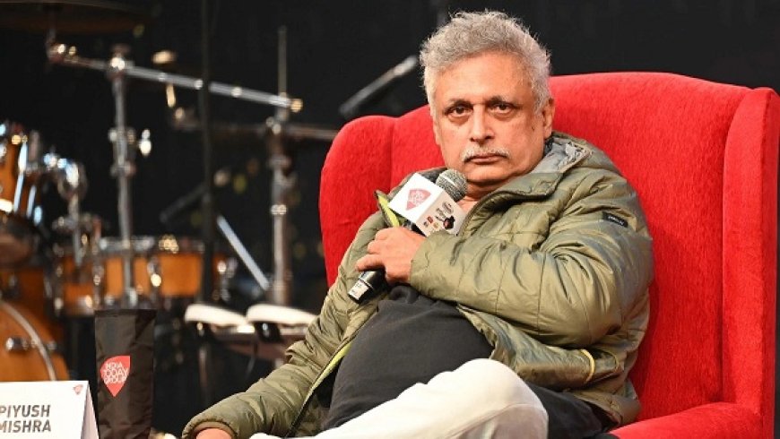 Bollywood: फिल्म इंडस्ट्री पीयूष मिश्रा की नजर में 'बहुत नकली जगह', साहित्य आज तक 2025 में खोले राज।