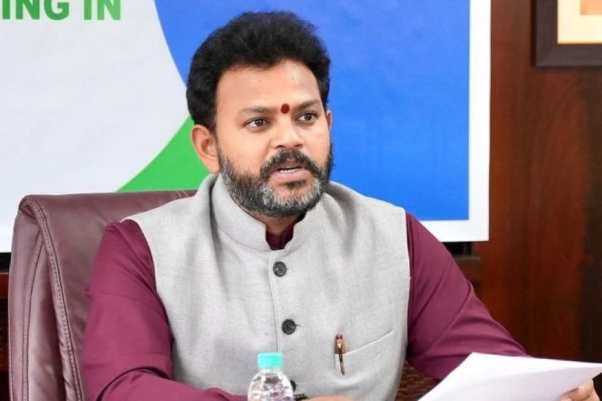 आगामी कार्रवाई पूरे एविएशन सेक्टर के लिए एक मिसाल साबित होगी और किसी तरह की ढिला..., इंडिगो संकट पर केंद्र का सख्त कदम
