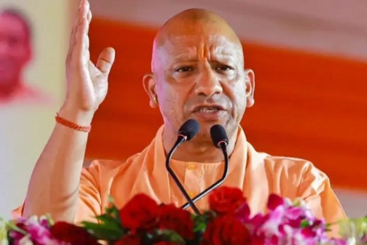 यूपी में संभावित मंत्रिमंडल विस्तार की चर्चाएं तेज: नया डिप्टी सीएम बनने की रेस में इस नेता का नाम है सबसे आगे, कई दिग्गज मंत्री पद के दावेदार।