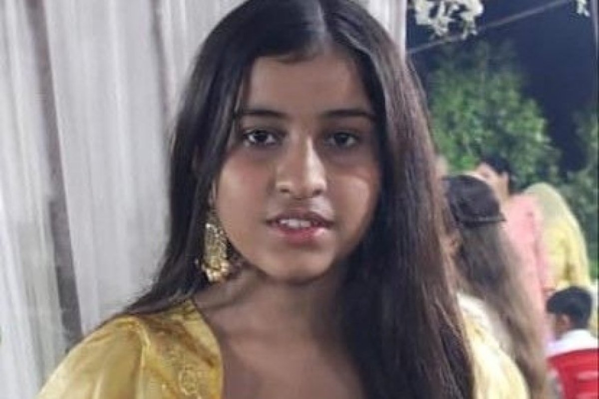अमरोहा में फास्ट फूड की लत ने ले ली 16 साल की छात्रा की जान, आंतों में छेद और चिपकने से दिल्ली AIIMS में तोड़ा दम।