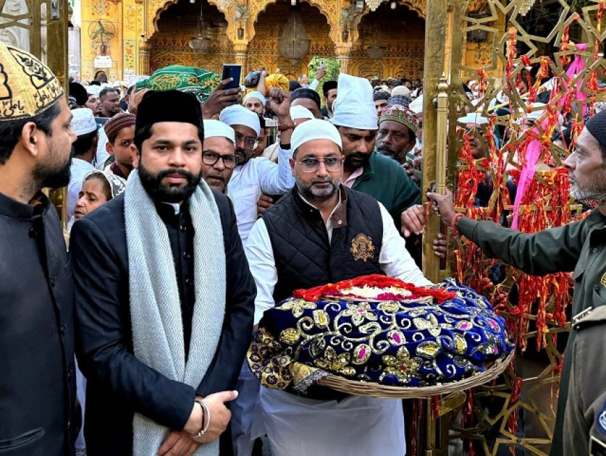 Lucknow: उत्तर प्रदेश सरकार के मंत्री दानिश अंसारी की अजमेर ज़ियारत: अमन की कामना के साथ चादर चढ़ाई। 