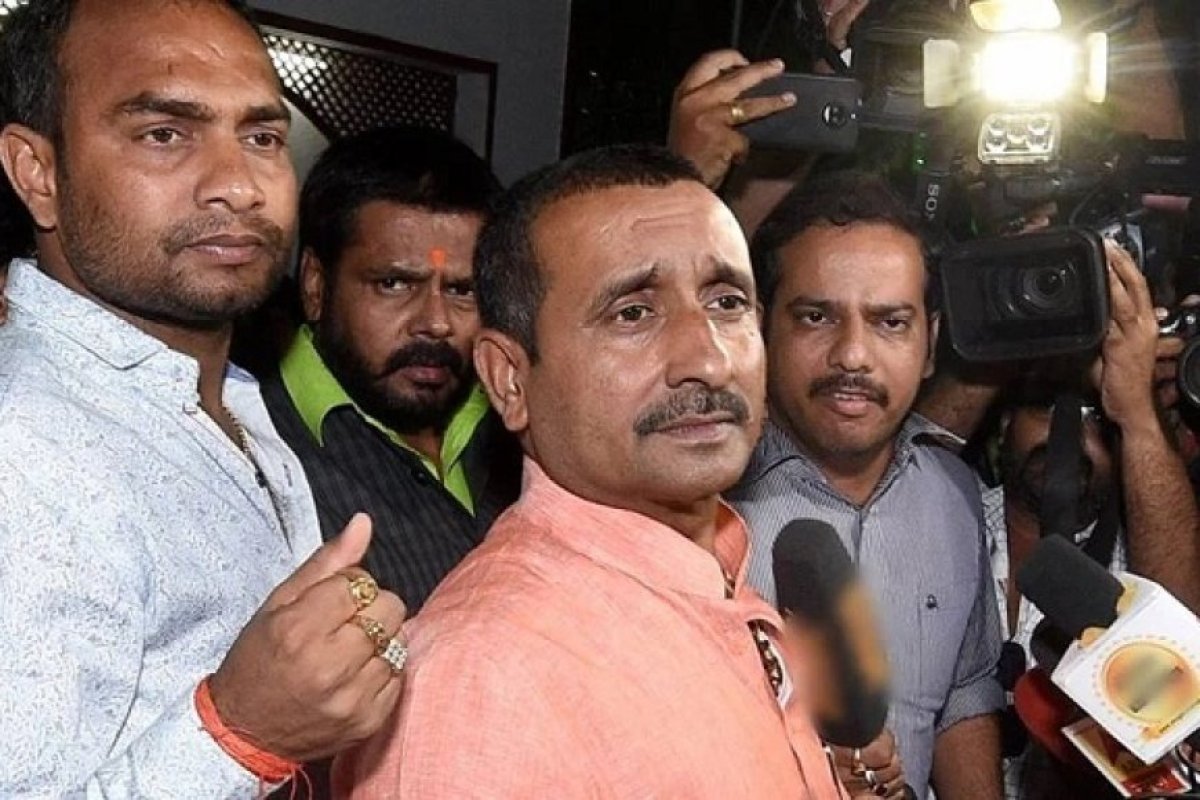 उन्नाव गैंगरेप मामले में बड़ा फैसला- राउज एवेन्यू कोर्ट ने पीड़िता के वॉयस सैंपल की फॉरेंसिक जांच को दी मंजूरी।