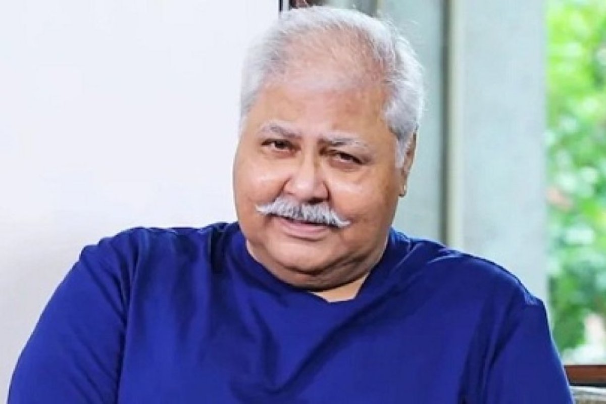 पद्मश्री 2026 में सतीश शाह का नाम मरणोपरांत, सुमित राघवन ने कहा 'ये अवॉर्ड तब क्यों नहीं दिए', अभिनेता के योगदान पर उठाया सवाल।