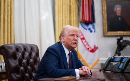 अमेरिकी सीनेटर टेड क्रूज ने निजी बैठकों में ट्रंप और जेडी वेंस की जमकर आलोचना की, गुप्त रिकॉर्डिंग्स से रिपब्लिकन पार्टी में बढ़े मतभेद।