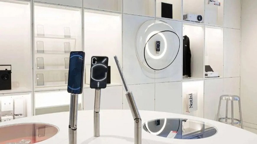 स्मार्टफोन ब्रांड Nothing का बड़ा कदम: भारत में पहला फ्लैगशिप स्टोर बेंगलुरु में खुलने जा रहा है, ग्राहकों को हैंड्स-ऑन अनुभव मिलेगा। 