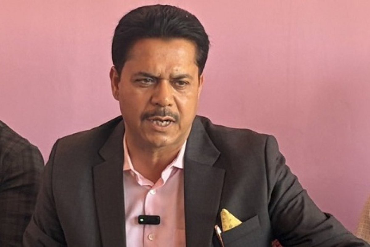 असम की राजनीति में बड़ा उलटफेर, कांग्रेस छोड़कर बीजेपी में जाने को तैयार भूपेन बोरा, राहुल गांधी की फोन कॉल के बावजूद नहीं माने।