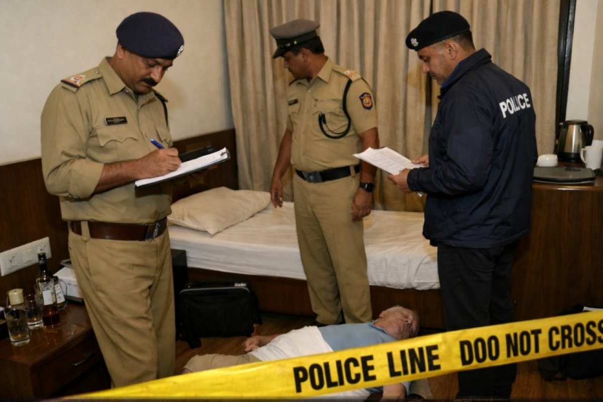 हिमाचल में शिमला होटल में ब्रिटिश पर्यटक की संदिग्ध मौत, 86 वर्षीय बैरी एल्विन मॉस कमरे में अचेत मिले, अस्पताल में हुई मौत पुलिस ने कमरा सील किया, जांच और पोस्टमार्टम जारी