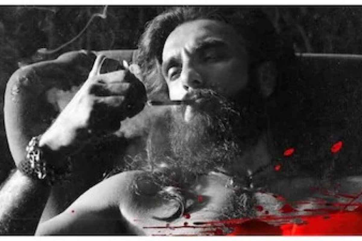 रणवीर सिंह का बॉक्स ऑफिस पर राज: 'धुरंधर 2' ने दूसरे संडे को की छप्परफाड़ कमाई, वर्ल्डवाइड कलेक्शन 1350 करोड़ के पार।