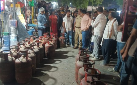 सोनभद्र में खौफनाक खेल: प्रशासन की बड़ी स्ट्राइक में गैस कालाबाजारी का नेटवर्क ध्वस्त, 32 से अधिक सिलेंडर बरामद