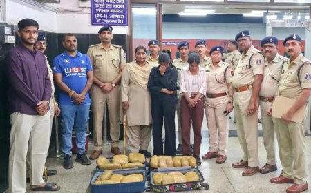 वंदे भारत एक्सप्रेस में नशे की 'सवारी': रायपुर में दो युवतियां 24 किलो गांजे के साथ गिरफ्तार