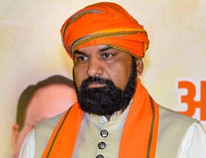 राज्यसभा चुनाव पर आरजेडी के दावों का जवाब: लालू यादव परिवार को हारने की आदत हो चुकी है, दिन में सपने देखते रहें।