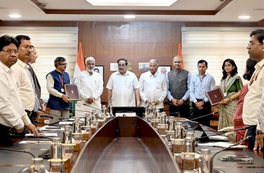 Lucknow: हर घर नल से जल को नई रफ्तार, यूपी और केंद्र के बीच जल जीवन मिशन 2.0 पर समझौता।