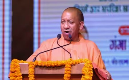 उत्तर प्रदेश के मुख्यमंत्री योगी आदित्यनाथ का बंगाल में चुनावी शंखनाद; बोले- '2017 से पहले यूपी का भी यही हाल था।