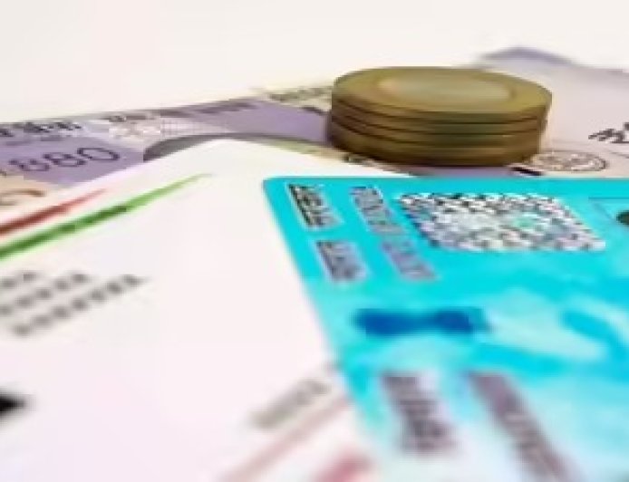 सीबीडीटी का बड़ा फैसला: पैन कार्ड सुधार के लिए अब भरने होंगे नए फॉर्म, जानें 1 अप्रैल 2026 से क्या बदला?