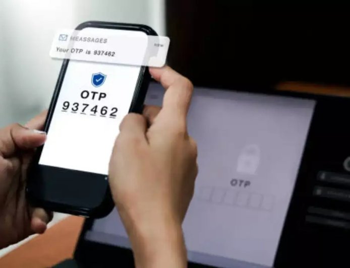 ओटीपी की झंझट होगी खत्म, देश के बड़े निजी बैंक और टेलीकॉम कंपनियां ला रही हैं 'साइलेंट ऑथेंटिकेशन' तकनीक।