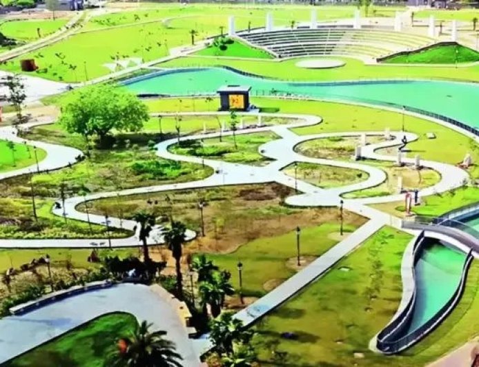 नोएडा का नया लैंडमार्क: 10 करोड़ की लागत से बनेगा शानदार जापानी पार्क, मियावाकी तकनीक से महकेगी हरियाली।