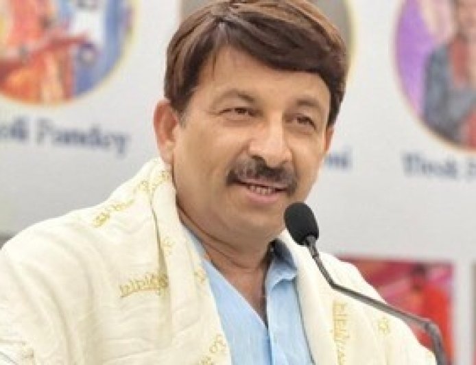 सियासी गलियारों में गर्माहट: मनोज तिवारी का विपक्ष पर तीखा हमला, कहा- जनहित के इस कदम को आज नहीं तो कल पूरा करेंगे।