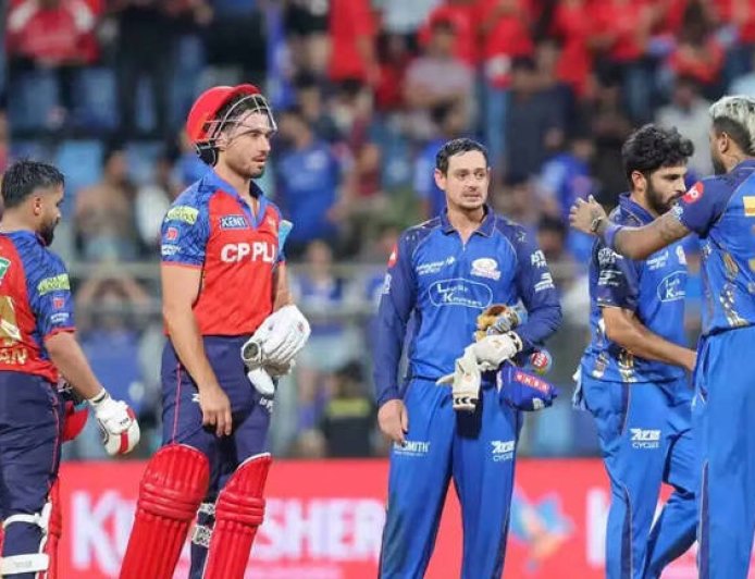 IPL 2026 Points Table: मुंबई की धमाकेदार जीत ने बदला समीकरण, अंक तालिका में मची भारी उथल-पुथल।