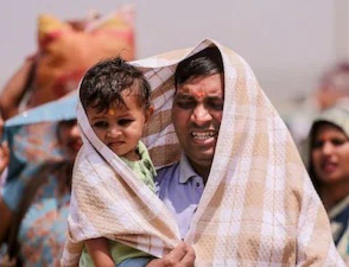 यूपी में गर्मी का प्रचंड प्रहार: लखनऊ और प्रयागराज में पारा 45.2 डिग्री के पार, आसमान से बरस रही है आग।