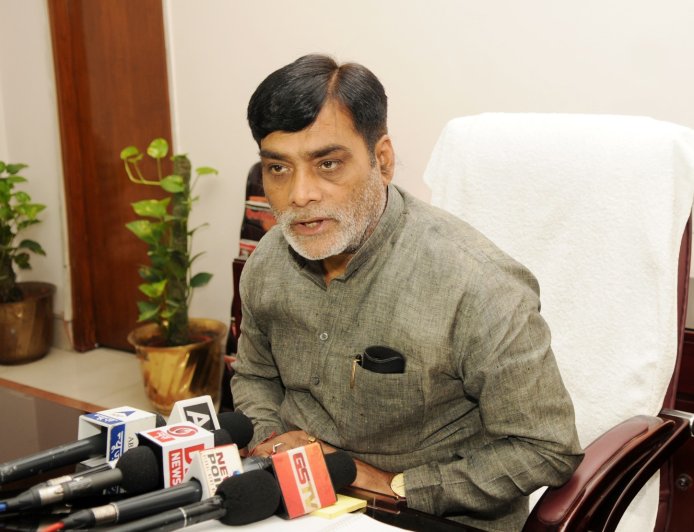 पश्चिम बंगाल चुनाव 2026 और राजद की सक्रियता: भाजपा नेता ने तेजस्वी के दौरों को बताया बेअसर, कहा- "घूमने से कुछ हासिल नहीं होगा"