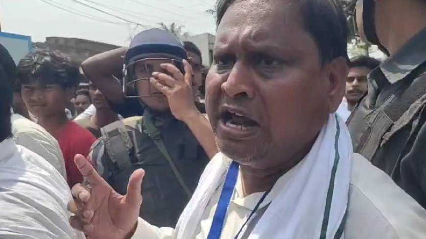 मुर्शिदाबाद के नौदा में बमबारी से दहला इलाका: चुनावी रंजिश के बीच देसी बमों से हमला, कई घायल।