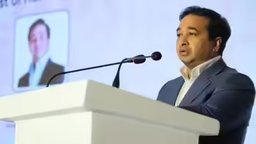 सिंधुदुर्ग अदालत ने मंत्री नितेश राणे को सुनाई एक महीने की जेल, इंजीनियर पर कीचड़ फेंकने के मामले में ठहराया दोषी।