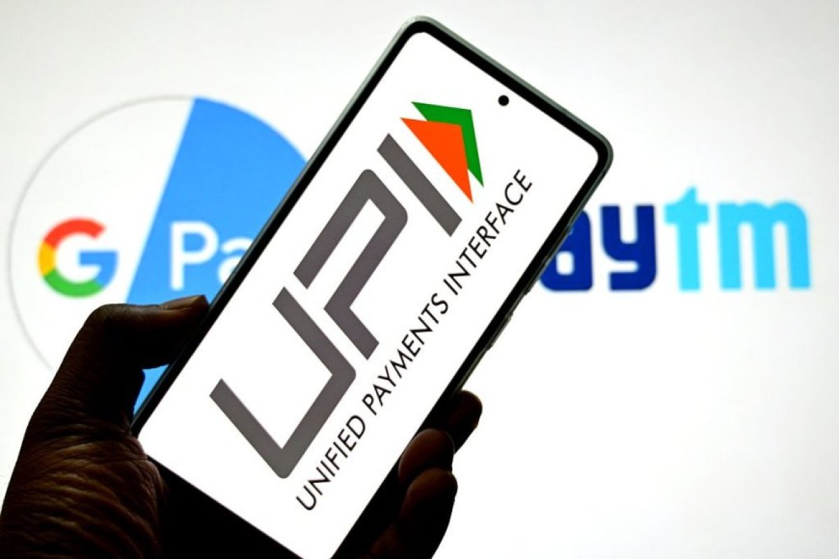डिजिटल क्रांति का महाकुंभ: UPI ने 10 साल में रचा इतिहास, रू.314 लाख करोड़ के लेनदेन के साथ दुनिया पर छाई भारतीय तकनीक।