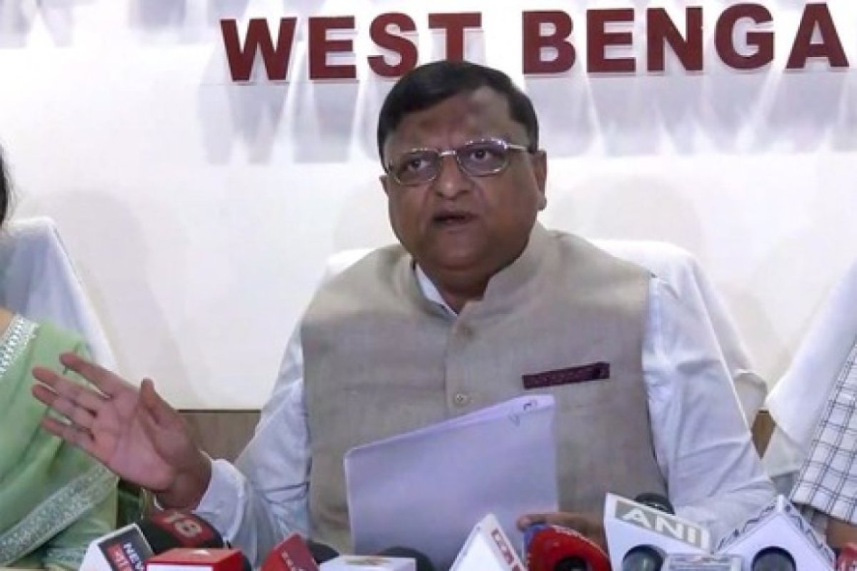 बंगाल में प्रशासनिक फेरबदल की बड़ी लहर, मनोज कुमार अग्रवाल बने नए मुख्य सचिव
