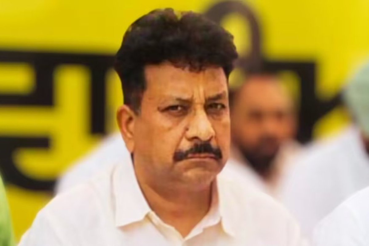 पंजाब में AAP दल के विधायक की बढ़ीं मुश्किलें: प्रवर्तन निदेशालय ने मनी लॉन्ड्रिंग मामले में भेजा समन।