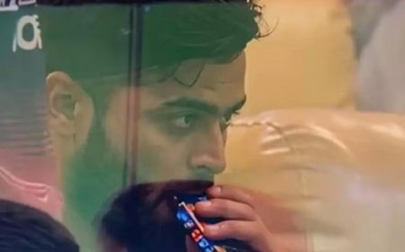 रियान पराग का 'विजयी' प्रहार लेकिन टीम को मिली हार: ई-सिगरेट विवाद और राजस्थान की विफलता पर खुलकर बोले कप्तान।