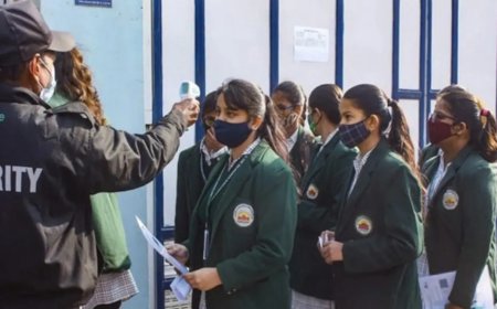 सीबीएसई 10वीं सेकंड बोर्ड परीक्षा के एडमिट कार्ड आउट, छात्र आधिकारिक पोर्टल से करें डाउनलोड।