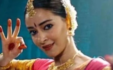 'चांदनी' के किरदार में अनन्या पांडे के भरतनाट्यम डांस सीक्वेंस पर मचा भारी बवाल: सोशल मीडिया पर उठ रहे कलात्मकता पर सवाल।