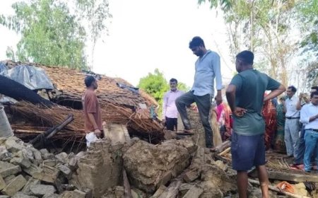 कौशांबी में प्रकृति का भयंकर तांडव: भीषण आंधी-तूफान और बारिश के कारण ढहे मकान, मलबे में दबने से चार लोगों की दर्दनाक मौत।