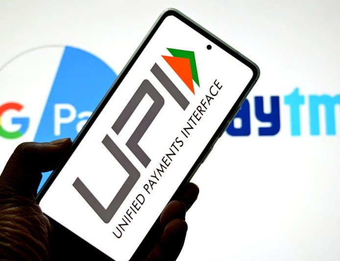 डिजिटल क्रांति का महाकुंभ: UPI ने 10 साल में रचा इतिहास, रू.314 लाख करोड़ के लेनदेन के साथ दुनिया पर छाई भारतीय तकनीक।